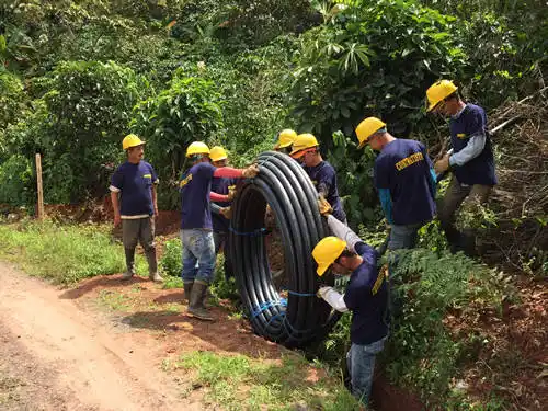 Instalación red acueducto polietileno